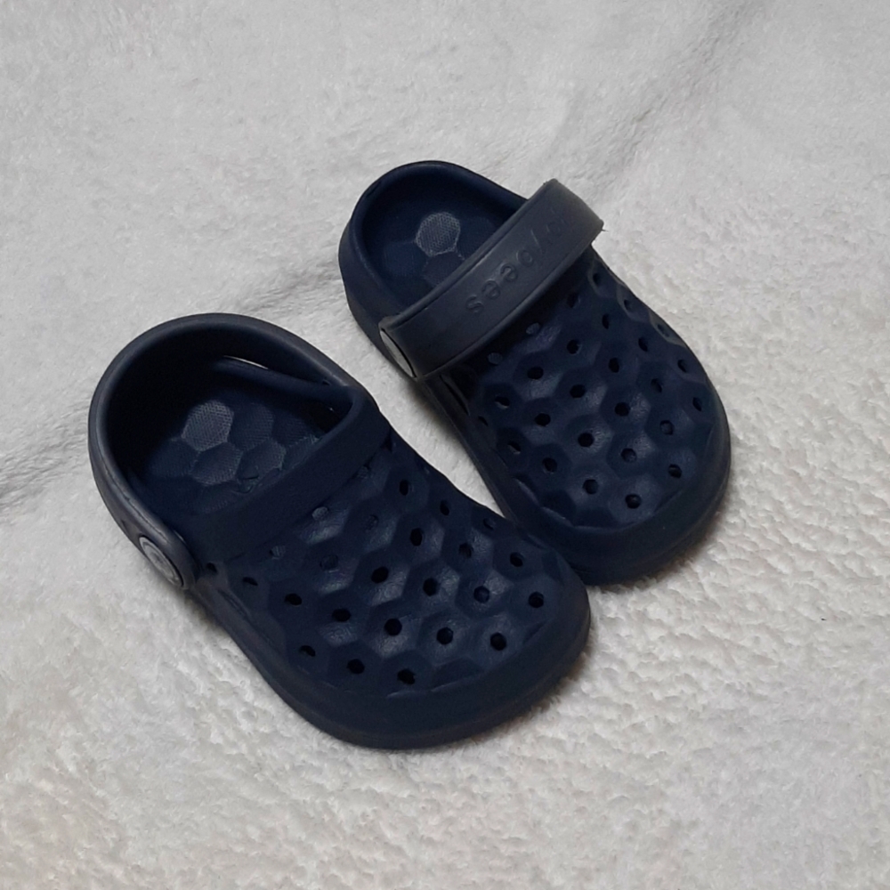 Joybee sandles